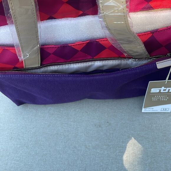 STM purple pink "GRACE" deluxe laptop sleeve bag NEW (fits 13 inch screen) - Picture 7 of 9